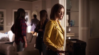 Pretty_Little_Liars_S07E02_WEB-DL_720p_DUAL_WWW_COMANDOTORRENTS_COM_1087.jpg
