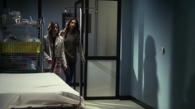 Pretty_Little_Liars_S07E04_WEB-DL_720p_DUAL_WWW_COMANDOTORRENTS_COM_2151.jpg