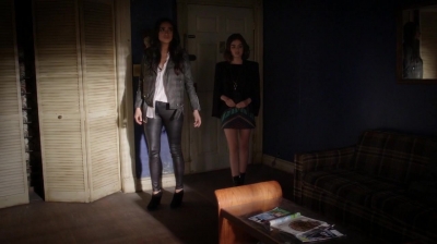 Pretty_Little_Liars_S07E05_WEB-DL_720p_DUAL_WWW_COMANDOTORRENTS_COM_1384.jpg