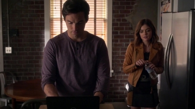 Pretty_Little_Liars_S07E07_WEB-DL_720p_DUAL_WWW_COMANDOTORRENTS_COM_0813.jpg