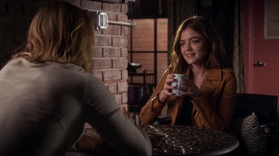 Pretty_Little_Liars_S07E07_WEB-DL_720p_DUAL_WWW_COMANDOTORRENTS_COM_0888.jpg