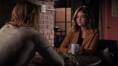 Pretty_Little_Liars_S07E07_WEB-DL_720p_DUAL_WWW_COMANDOTORRENTS_COM_0895.jpg