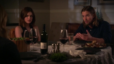Pretty_Little_Liars_S07E07_WEB-DL_720p_DUAL_WWW_COMANDOTORRENTS_COM_1469.jpg