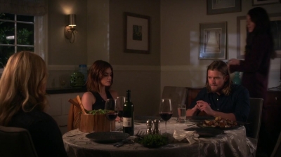 Pretty_Little_Liars_S07E07_WEB-DL_720p_DUAL_WWW_COMANDOTORRENTS_COM_1497.jpg
