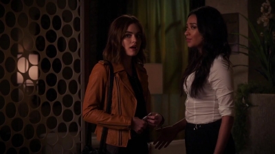 Pretty_Little_Liars_S07E07_WEB-DL_720p_DUAL_WWW_COMANDOTORRENTS_COM_1692.jpg