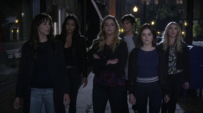 Pretty_Little_Liars_S07E08_WEB-DL_720p_DUAL_WWW_COMANDOTORRENTS_COM_0124.jpg