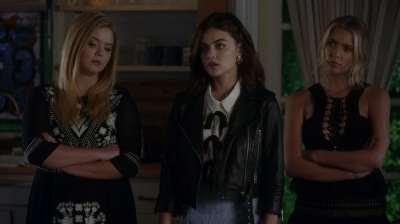 Pretty_Little_Liars_S07E12_WEB-DL_720p_DUAL_WWW_COMANDOTORRENTS_COM_0121.jpg