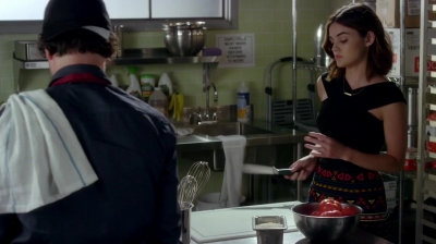 Pretty_Little_Liars_S07E12_WEB-DL_720p_DUAL_WWW_COMANDOTORRENTS_COM_0932.jpg