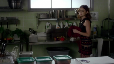 Pretty_Little_Liars_S07E12_WEB-DL_720p_DUAL_WWW_COMANDOTORRENTS_COM_1626.jpg