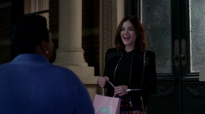 Pretty_Little_Liars_S07E12_WEB-DL_720p_DUAL_WWW_COMANDOTORRENTS_COM_2031.jpg