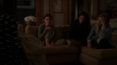 Pretty_Little_Liars_S07E13_WEB-DL_720p_DUAL_WWW_COMANDOTORRENTS_COM_0110.jpg