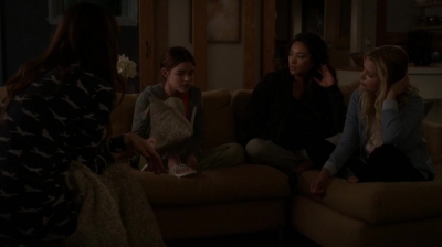 Pretty_Little_Liars_S07E13_WEB-DL_720p_DUAL_WWW_COMANDOTORRENTS_COM_0149.jpg
