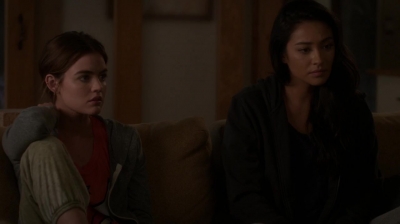Pretty_Little_Liars_S07E13_WEB-DL_720p_DUAL_WWW_COMANDOTORRENTS_COM_0181.jpg
