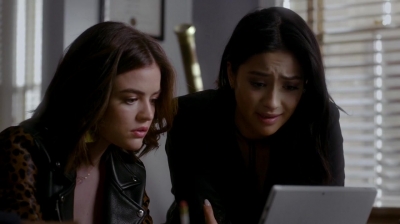 Pretty_Little_Liars_S07E13_WEB-DL_720p_DUAL_WWW_COMANDOTORRENTS_COM_0932.jpg