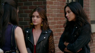 Pretty_Little_Liars_S07E13_WEB-DL_720p_DUAL_WWW_COMANDOTORRENTS_COM_1738.jpg