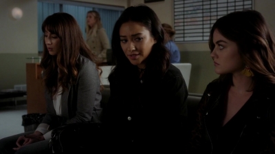 Pretty_Little_Liars_S07E13_WEB-DL_720p_DUAL_WWW_COMANDOTORRENTS_COM_2229.jpg