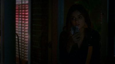 Pretty_Little_Liars_S07E13_WEB-DL_720p_DUAL_WWW_COMANDOTORRENTS_COM_2334.jpg