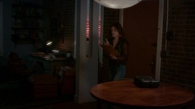 Pretty_Little_Liars_S07E13_WEB-DL_720p_DUAL_WWW_COMANDOTORRENTS_COM_2344.jpg