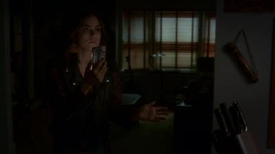 Pretty_Little_Liars_S07E13_WEB-DL_720p_DUAL_WWW_COMANDOTORRENTS_COM_2351.jpg