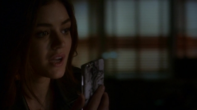 Pretty_Little_Liars_S07E13_WEB-DL_720p_DUAL_WWW_COMANDOTORRENTS_COM_2360.jpg