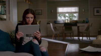 Pretty_Little_Liars_S07E14_WEB-DL_720p_DUAL_WWW_COMANDOTORRENTS_COM_1091.jpg