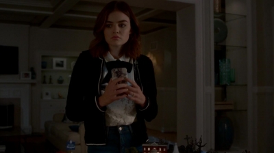 Pretty_Little_Liars_S07E14_WEB-DL_720p_DUAL_WWW_COMANDOTORRENTS_COM_2408.jpg