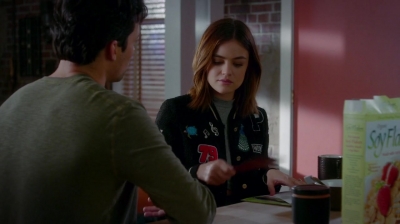 Pretty_Little_Liars_S07E16_WEB-DL_720p_DUAL_WWW_COMANDOTORRENTS_COM_0312.jpg