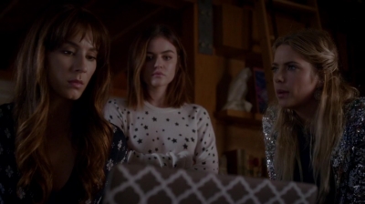 Pretty_Little_Liars_S07E16_WEB-DL_720p_DUAL_WWW_COMANDOTORRENTS_COM_0989.jpg