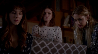 Pretty_Little_Liars_S07E16_WEB-DL_720p_DUAL_WWW_COMANDOTORRENTS_COM_1003.jpg