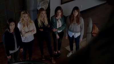 Pretty_Little_Liars_S07E16_WEB-DL_720p_DUAL_WWW_COMANDOTORRENTS_COM_1887.jpg
