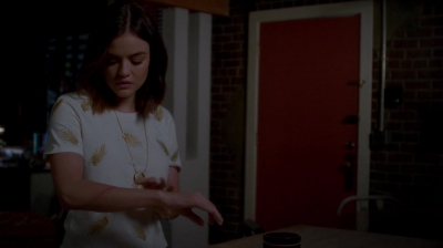 Pretty_Little_Liars_S07E16_WEB-DL_720p_DUAL_WWW_COMANDOTORRENTS_COM_2312.jpg