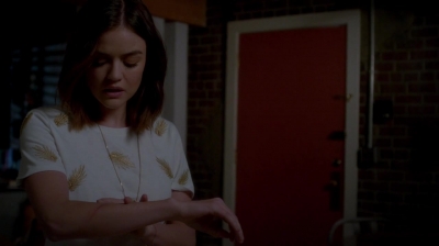 Pretty_Little_Liars_S07E16_WEB-DL_720p_DUAL_WWW_COMANDOTORRENTS_COM_2317.jpg
