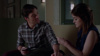 Pretty_Little_Liars_S07E17_WEB-DL_720p_DUAL_WWW_COMANDOTORRENTS_COM_0110.jpg