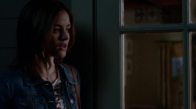 Pretty_Little_Liars_S07E17_WEB-DL_720p_DUAL_WWW_COMANDOTORRENTS_COM_0624.jpg