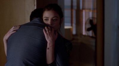 Pretty_Little_Liars_S07E17_WEB-DL_720p_DUAL_WWW_COMANDOTORRENTS_COM_1216.jpg