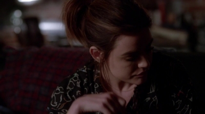 Pretty_Little_Liars_S07E17_WEB-DL_720p_DUAL_WWW_COMANDOTORRENTS_COM_1487.jpg