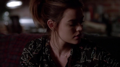 Pretty_Little_Liars_S07E17_WEB-DL_720p_DUAL_WWW_COMANDOTORRENTS_COM_1489.jpg