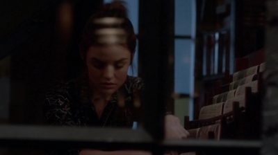 Pretty_Little_Liars_S07E17_WEB-DL_720p_DUAL_WWW_COMANDOTORRENTS_COM_1812.jpg