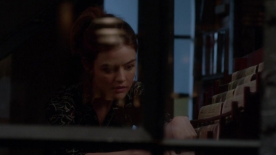 Pretty_Little_Liars_S07E17_WEB-DL_720p_DUAL_WWW_COMANDOTORRENTS_COM_1813.jpg