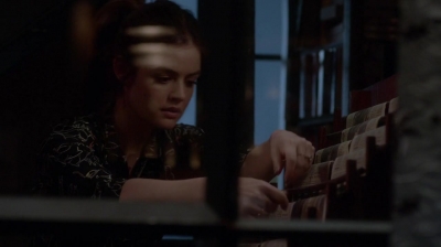Pretty_Little_Liars_S07E17_WEB-DL_720p_DUAL_WWW_COMANDOTORRENTS_COM_1815.jpg