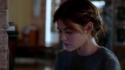 Pretty_Little_Liars_S07E18_WEB-DL_720p_DUAL_WWW_COMANDOTORRENTS_COM_0352.jpg
