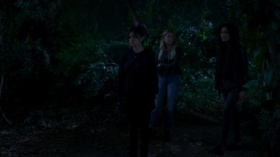 Pretty_Little_Liars_S07E18_WEB-DL_720p_DUAL_WWW_COMANDOTORRENTS_COM_0979.jpg