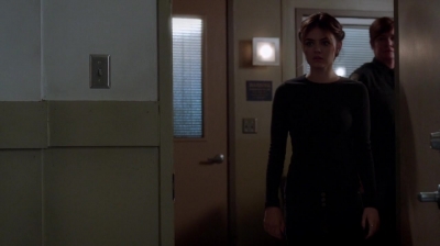 Pretty_Little_Liars_S07E18_WEB-DL_720p_DUAL_WWW_COMANDOTORRENTS_COM_0993.jpg