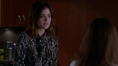 Pretty_Little_Liars_S07E18_WEB-DL_720p_DUAL_WWW_COMANDOTORRENTS_COM_1433.jpg