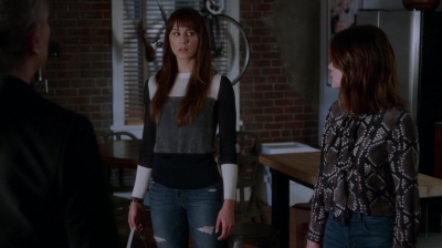 Pretty_Little_Liars_S07E18_WEB-DL_720p_DUAL_WWW_COMANDOTORRENTS_COM_1486.jpg