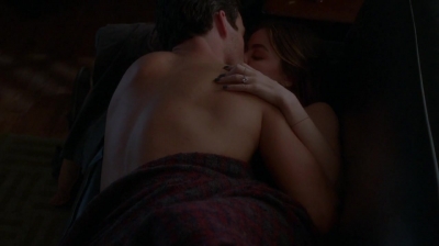 Pretty_Little_Liars_S07E18_WEB-DL_720p_DUAL_WWW_COMANDOTORRENTS_COM_2020.jpg