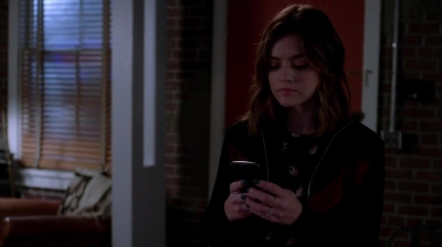 Pretty_Little_Liars_S07E18_WEB-DL_720p_DUAL_WWW_COMANDOTORRENTS_COM_2160.jpg