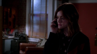 Pretty_Little_Liars_S07E18_WEB-DL_720p_DUAL_WWW_COMANDOTORRENTS_COM_2193.jpg