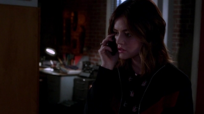 Pretty_Little_Liars_S07E18_WEB-DL_720p_DUAL_WWW_COMANDOTORRENTS_COM_2202.jpg