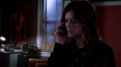 Pretty_Little_Liars_S07E18_WEB-DL_720p_DUAL_WWW_COMANDOTORRENTS_COM_2207.jpg